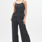 Puantiyeli Rahat Kesim Bluz ve Pantolon Takım