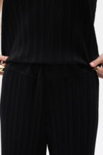 Siyah Pliseli Rahat Kesim Pantolon Takım - Görsel 5