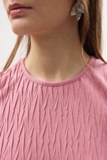 Pembe Pliseli Bluz ve Etek Takım - Görsel 5