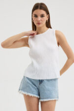 Beyaz Pliseli Bluz - Görsel 3