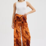 T. Mermer Desenli Pliseli Pantolon