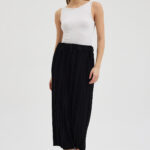 Siyah Pliseli Etek