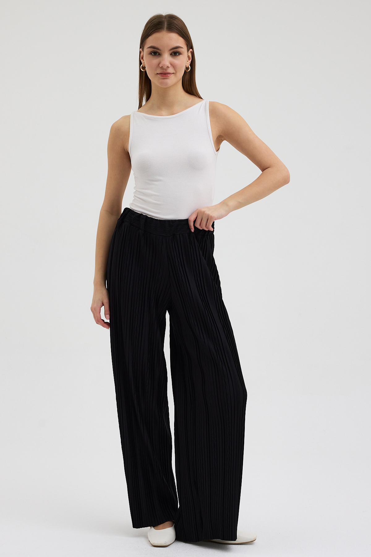 27.12.2025_ELISA11517 Siyah Pliseli Pantolon - Görsel 1