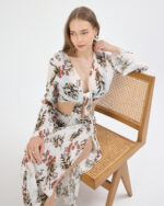 Beyaz Pliseli Çiçekli Pareo Takım - Görsel 5