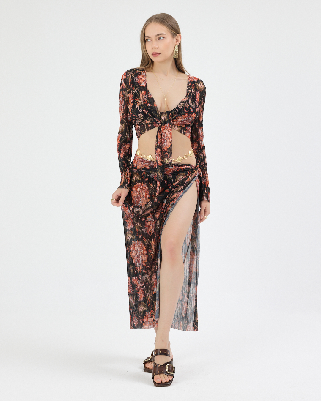 28.02.2026_KATE14959 Siyah Pliseli Vintage Çiçekli Pareo Takım - Görsel 1